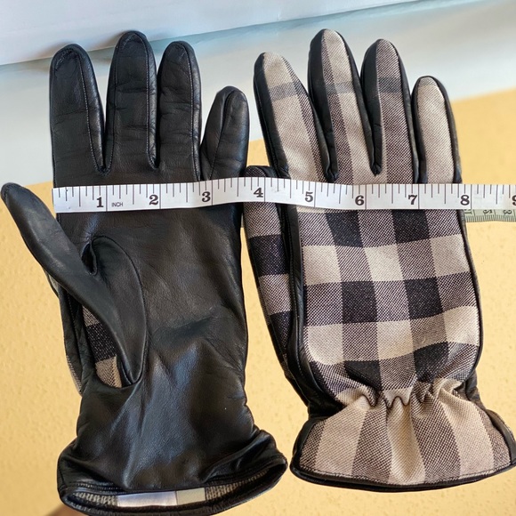 Womens BURBERRY LUREX/Black Leather Lowery Check Gloves/Generous size 6.5-7🔥EUC - Picture 10 of 16